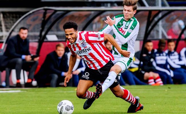 奖牌纳入手 奖牌纳入手